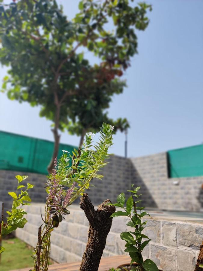 Rose Villa Lonavala Dış mekan fotoğraf